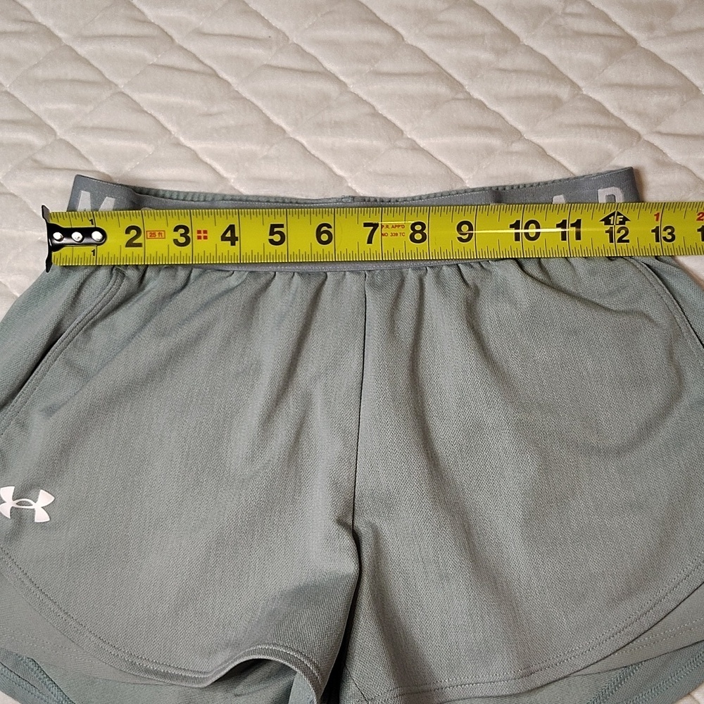Under Armour Women's Gray Athletic Shorts Size XS - Picture 12 of 12
